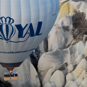 Экскурсия катание на воздушном шаре в Омане от компании Royal Baloon Oman