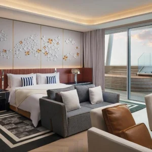 586614555
