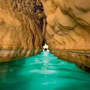 Wadi Shab Oman 9